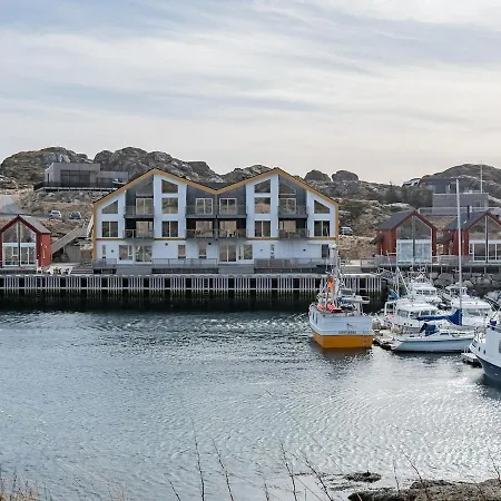 Lofoten Balcony View Ballstad
