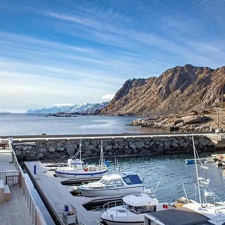 Lofoten Balcony View * Ballstad