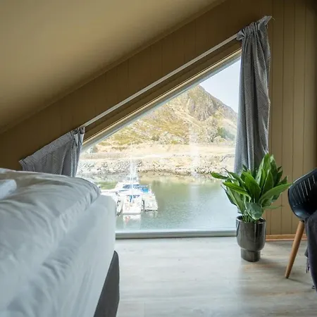 Lofoten Balcony View Apartament *